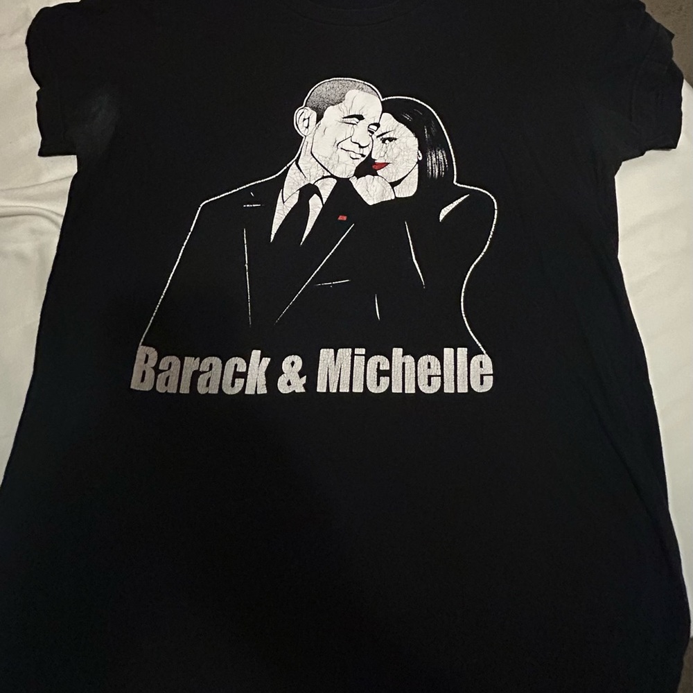 Elegant Black Graphic Tee with Couple Design